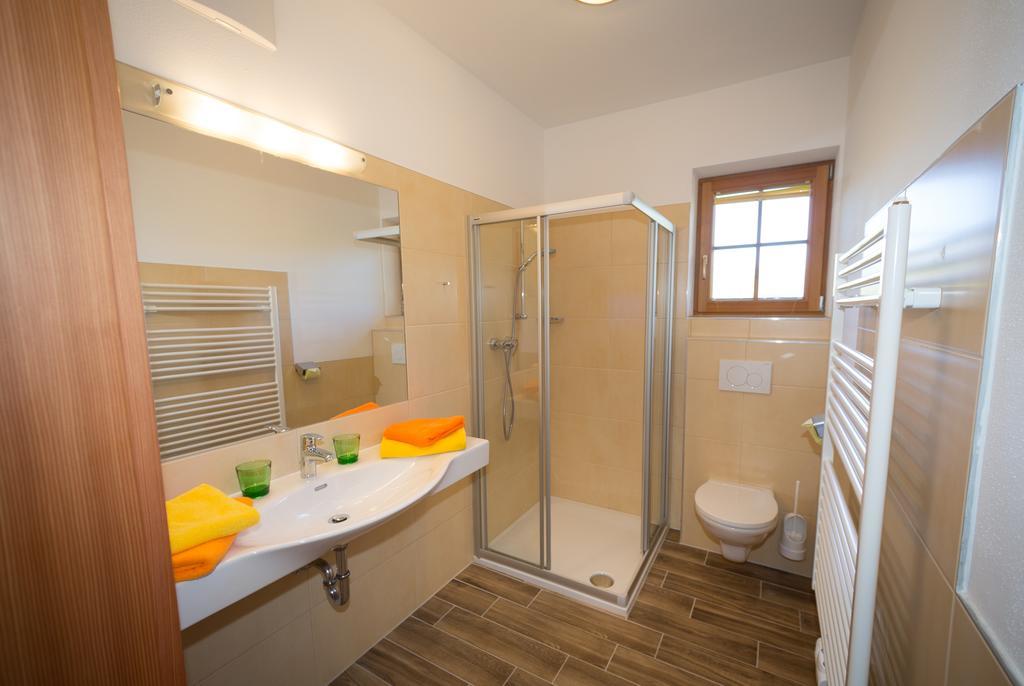 Rojerhof Villa Schladming Room photo